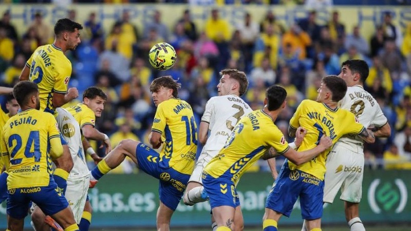 Deportivo La Coruna vs Las Palmas đối đầu hấp dẫn