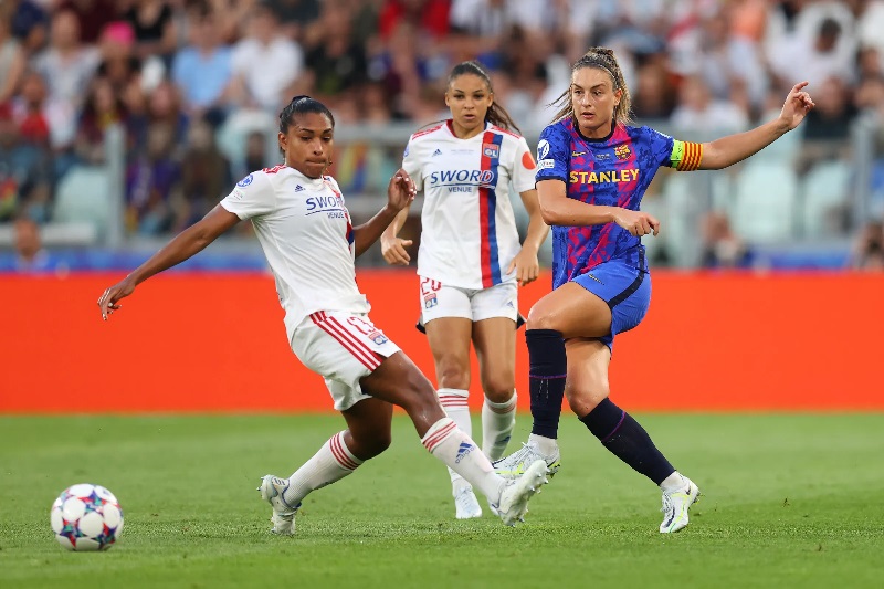 FC Barcelona vs nữ Lyonnais đối đầu đẳng cấp