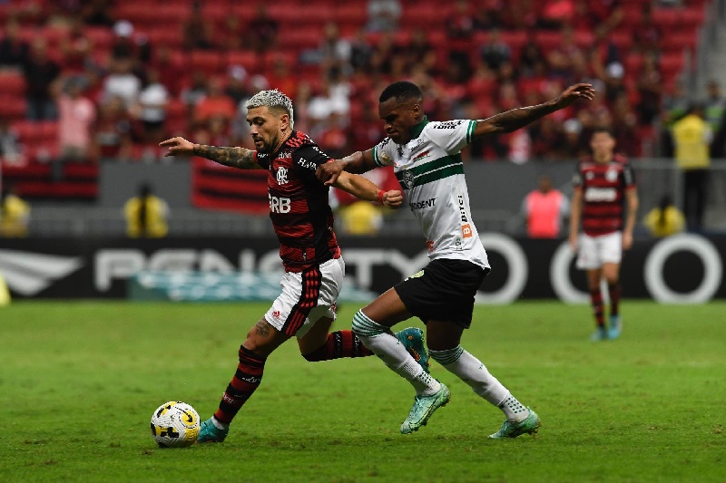 Flamengo vs Coritiba (PR) đối đầu hấp dẫn