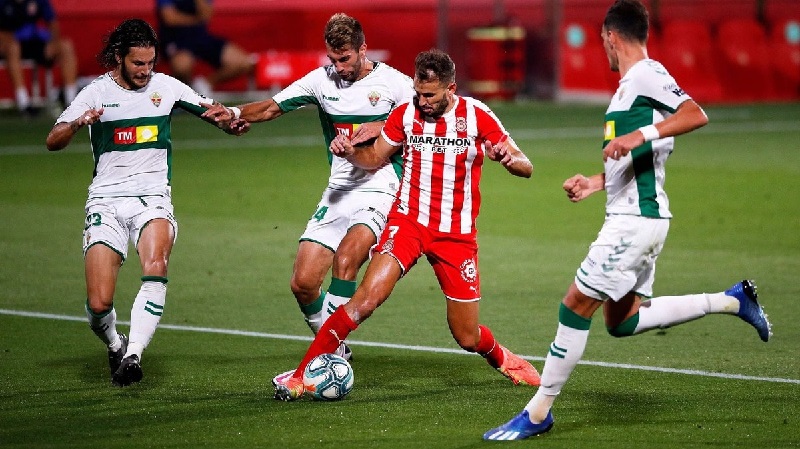 Girona vs Elche đối đầu thu hút người hâm mộ