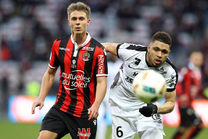 Nice vs Metz có trận đối đầu hấp dẫn
