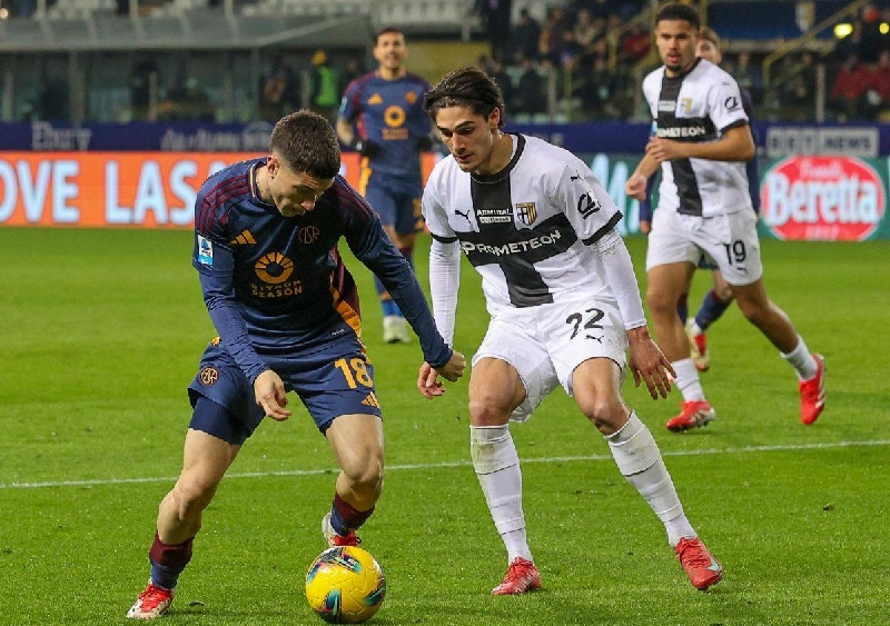 Phong độ và bối cảnh trận đấu Parma vs AS Roma
