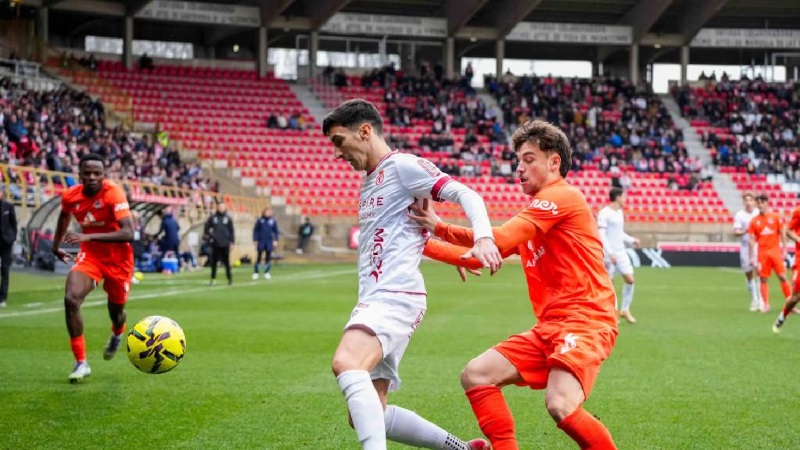 Real Sociedad B vs Cultural Leonesa đối đầu hấp dẫn