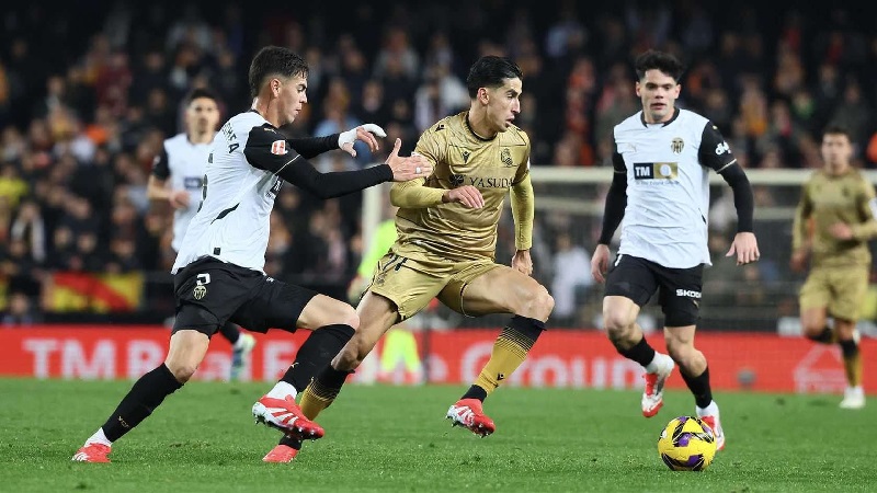 Real Sociedad vs Valencia đối đầu hấp dẫn