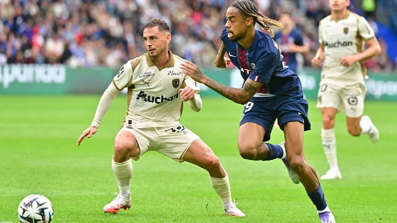 Stade Brestois vs Strasbourg đối đầu khiến người hâm mộ mong đợi