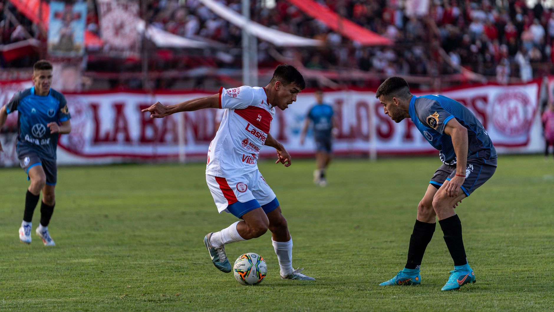 Tuyển Paraguay thi đấu tại vòng loại Nam Mỹ World Cup 2026