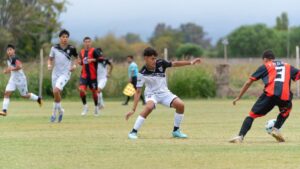 D. Puerto Montt vs Deportes Iquique Hạng 2 Chile