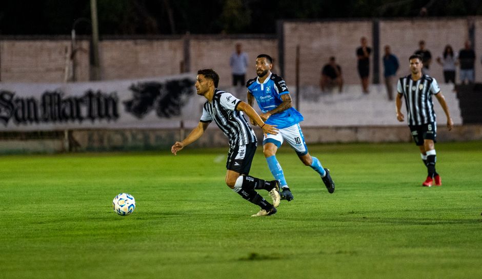 Soi kèo tài xỉu, phạt góc trận San Martin Tucuman vs Deportivo Madryn, 04:00 ngày 17/08