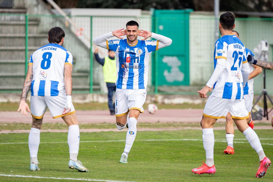 Padova vs Ascoli Hạng 2 Italia