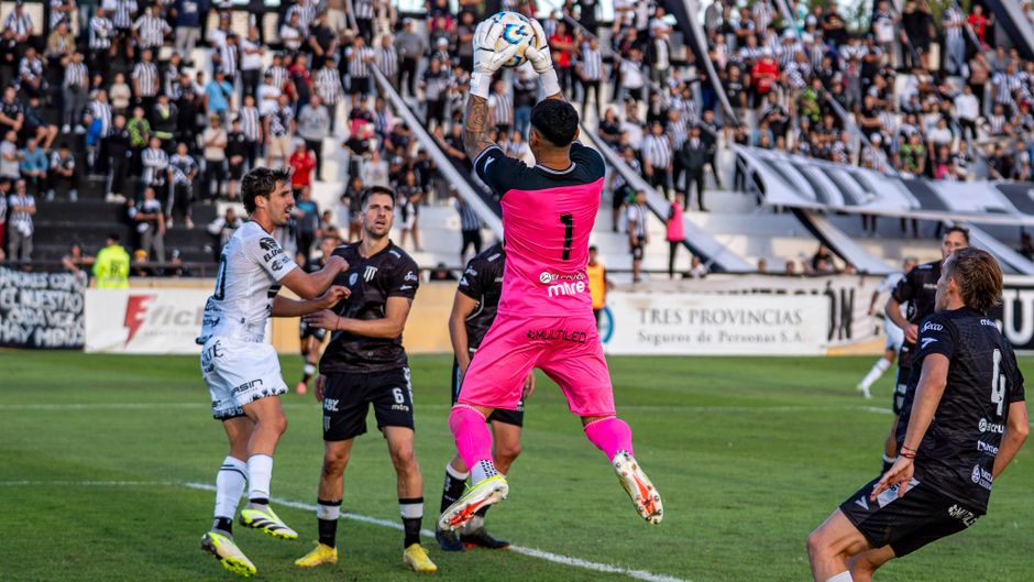 Sporting San Jose vs CS Cartagines VĐQG Costa Rica